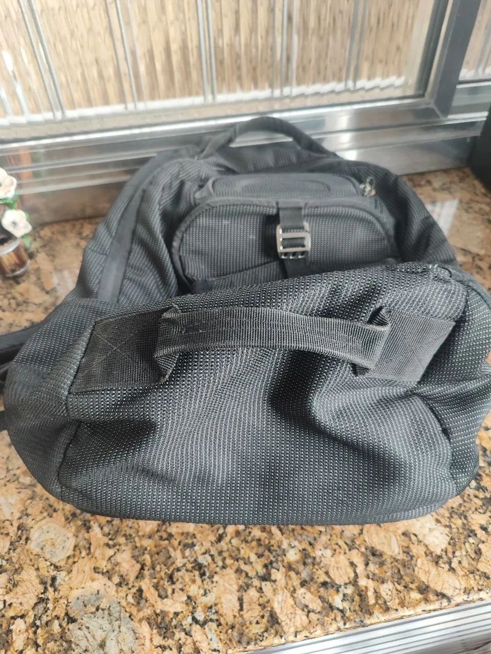 Mochila Thule Original diversos compartimentos ( leia o anúncio) - Foto 5