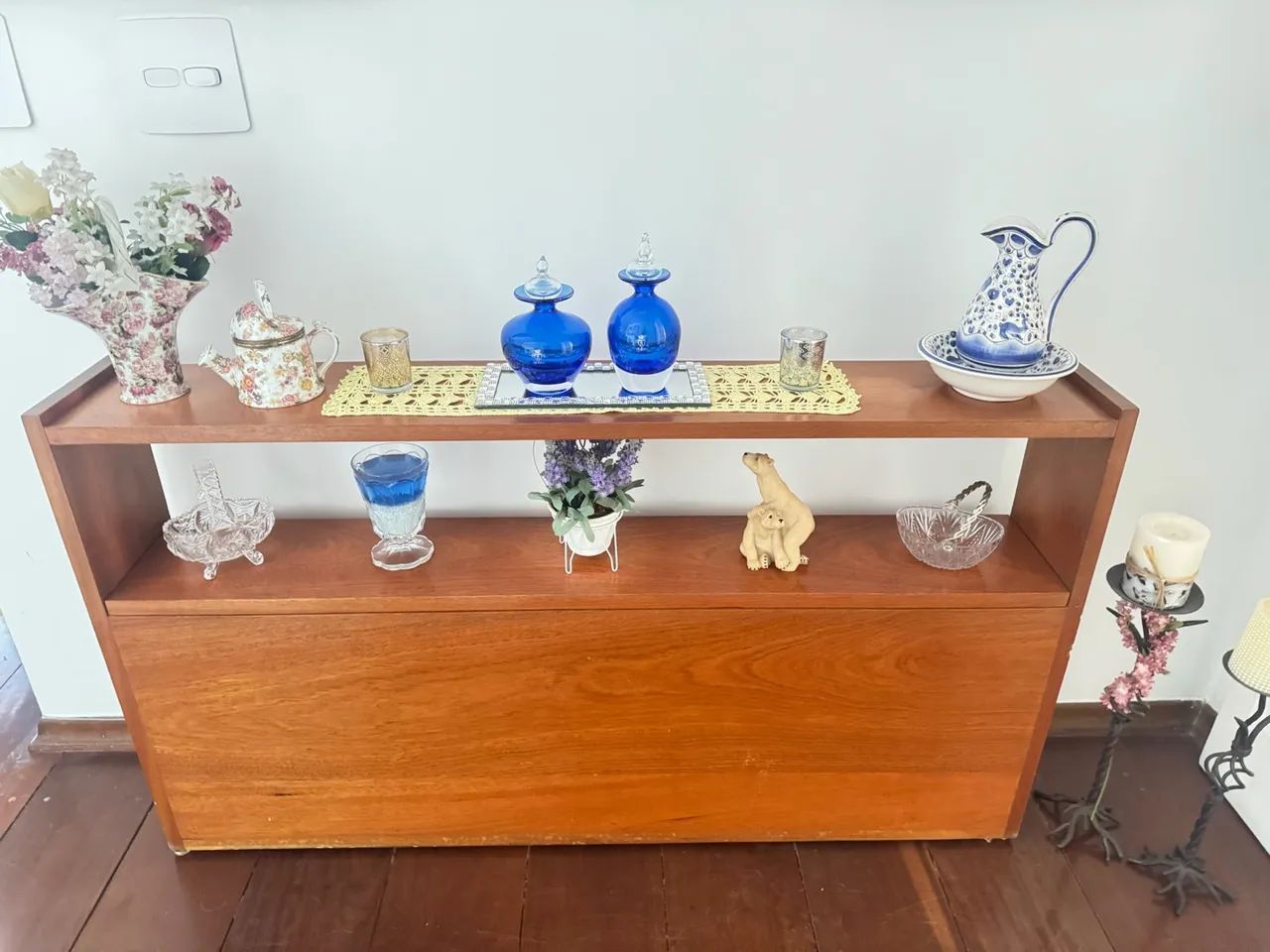 Aparador estreito com baú - Foto 6