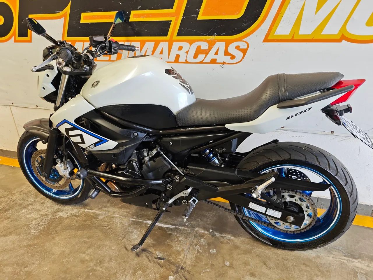 Yamaha Xj6N - Foto 5