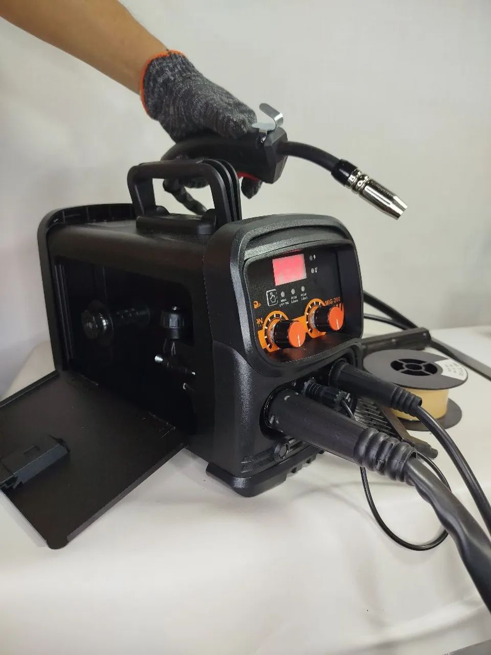 Máquina de Solda 200A MIG/TIG/Eletrodo mig sem gás  - Foto 3