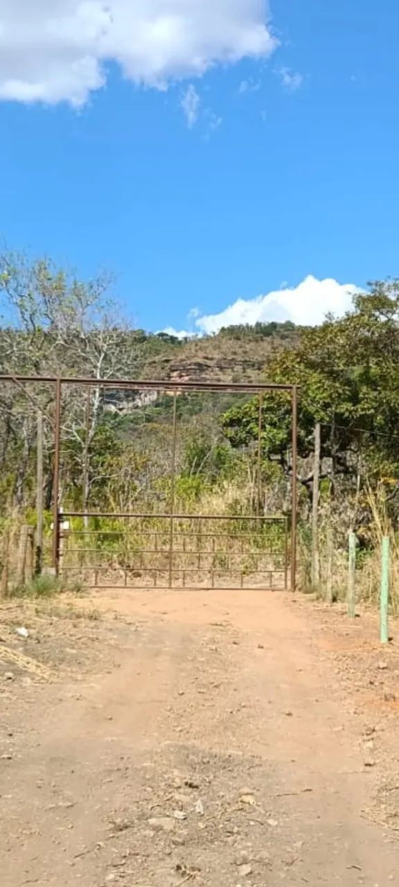 linda chacarra a 11 km da Jk com muita água - Foto 3