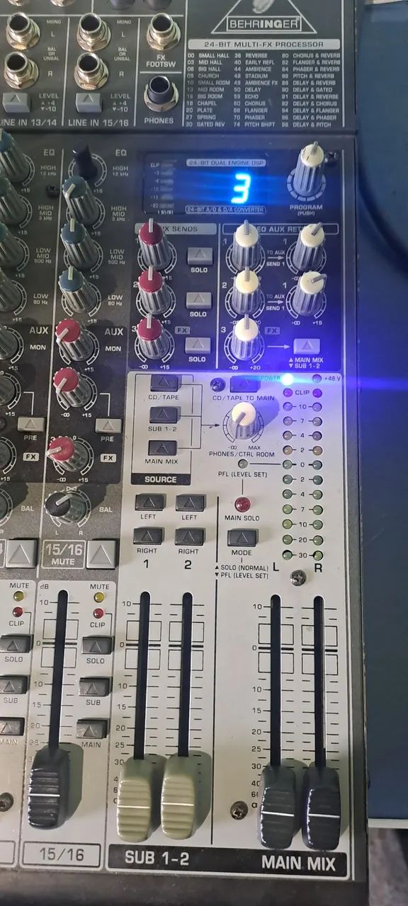 Mesa beringher xenix 2222