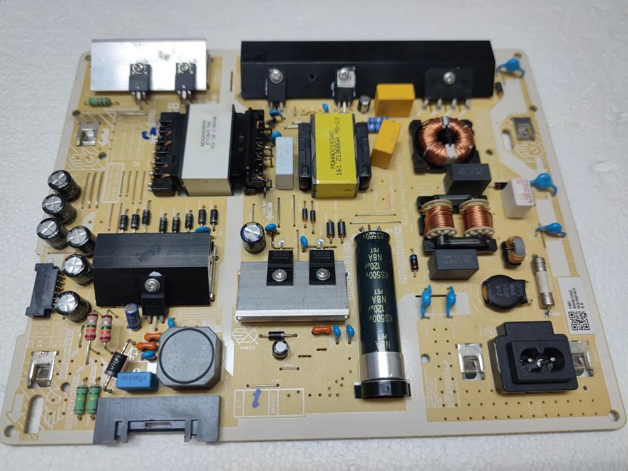 Fonte de Alimentação para TV Samsung UN60AU7000/60TU7000 código Bn44-01055c