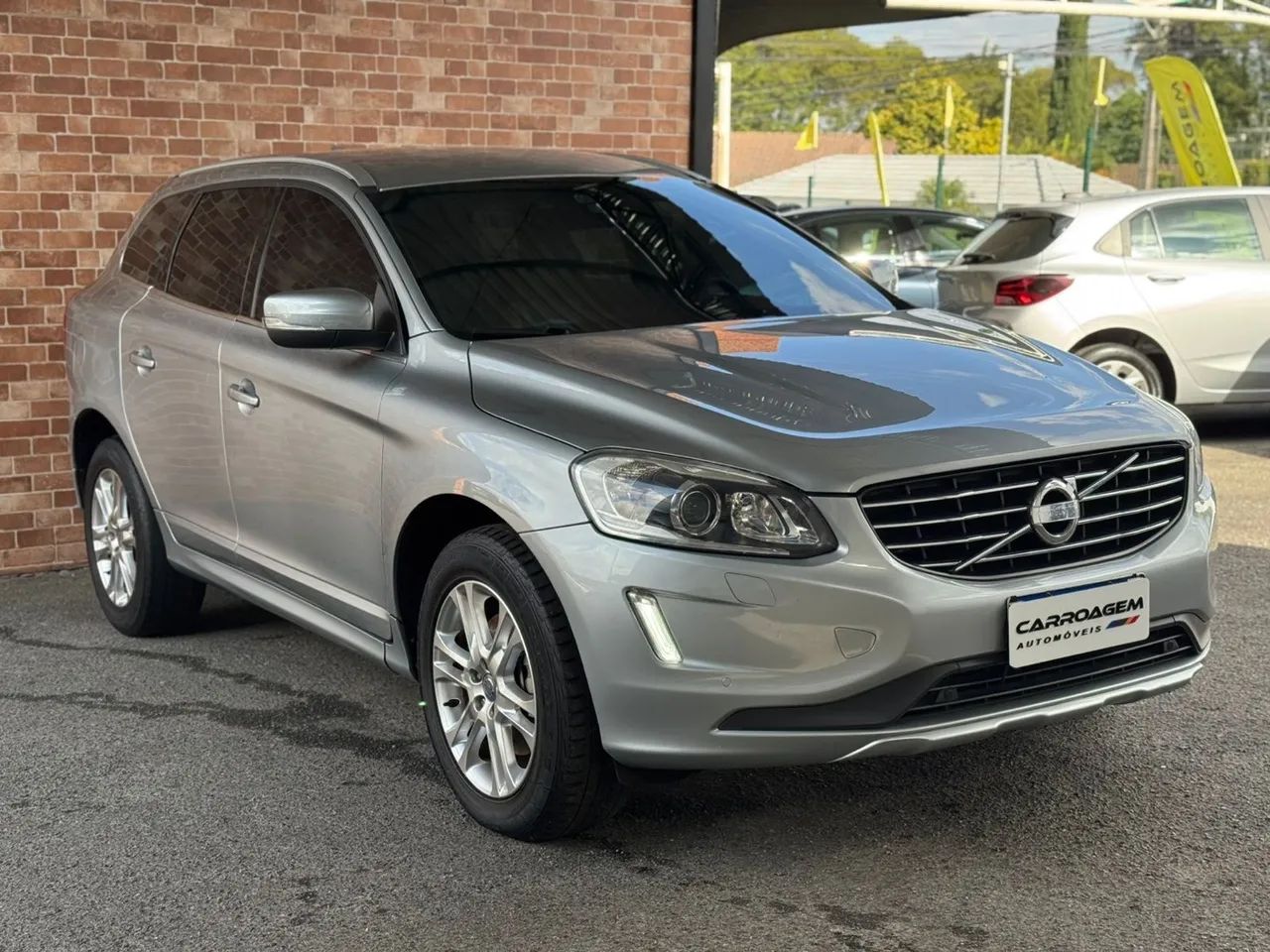 Volvo XC60 T5 Dyna 2.0  - Foto 3