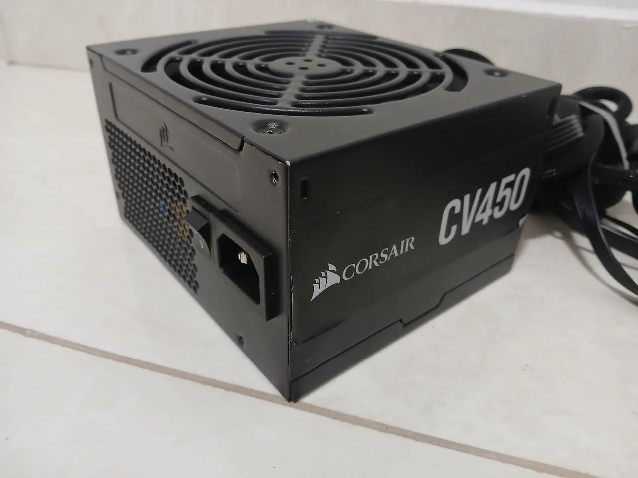 Fonte Corsair CV450 - 450W [LEIA DESCRIÇÃO]