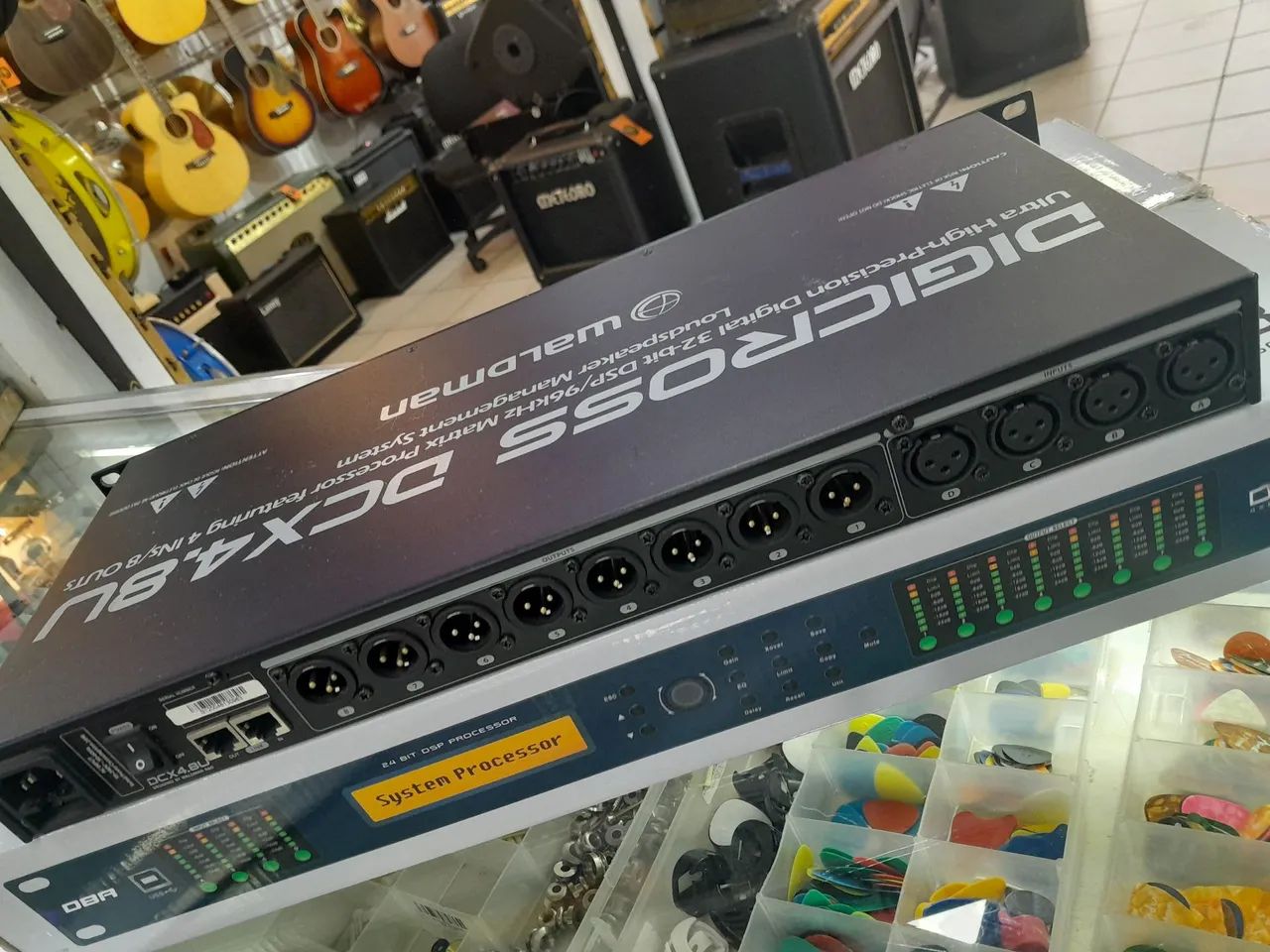 Processador de áudio DBR DX 48