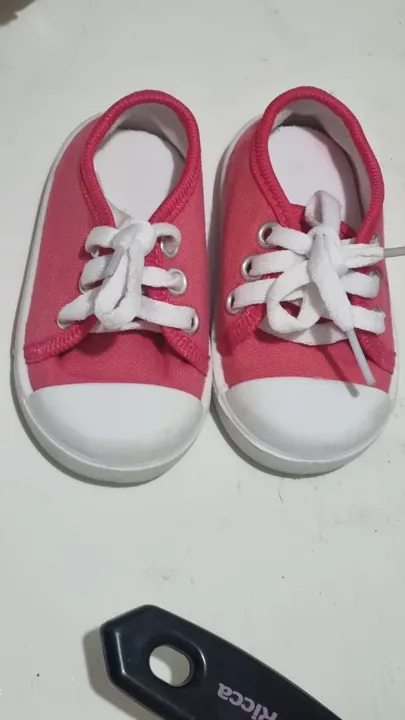 Tênis Infantil vernelho e Azul Claro - Tamanho 19 unisex