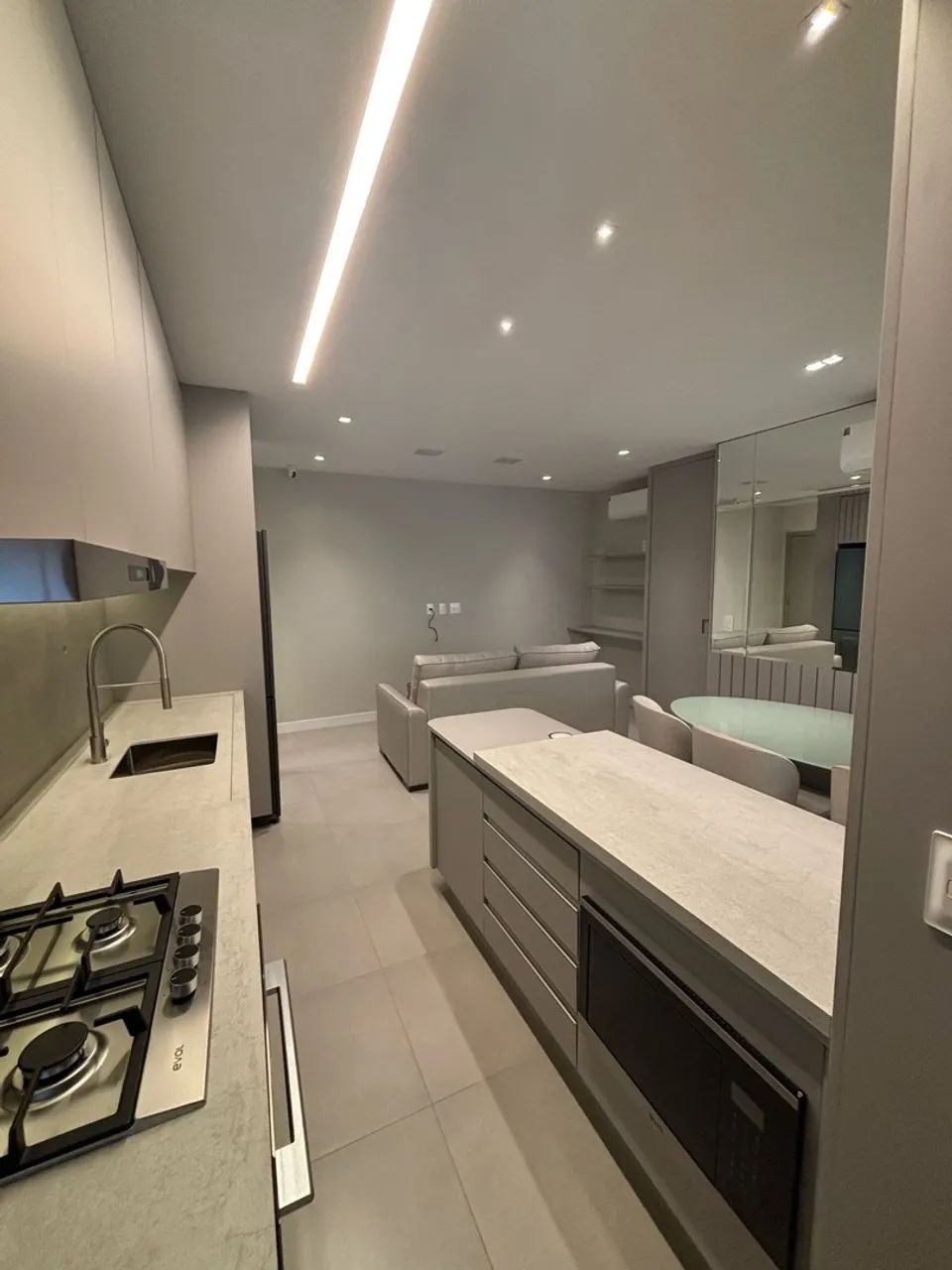 Vendo apartamento LINDISSIMO no condomínio Urbanit