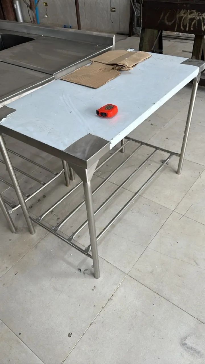 Mesa de inox novas 115x50 valor 450  - Foto 3