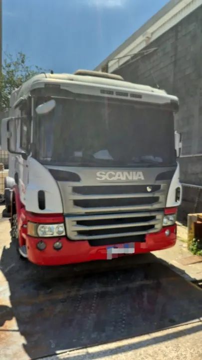 Scania P360 4x2 ano 2013/14 - Foto 3
