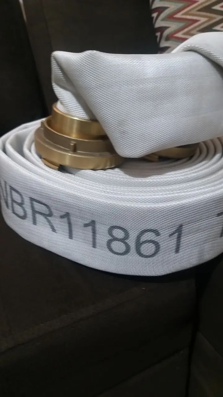 Mangueira Incendio  tipo 2 - NOVAS- tenho 3 UNIDADES- valor de cada - Foto 2