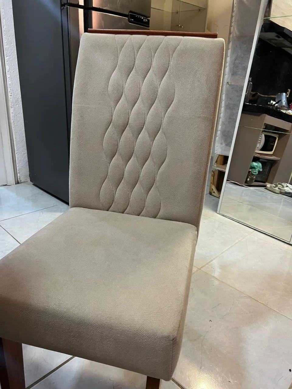 Dining table  64520805915267122