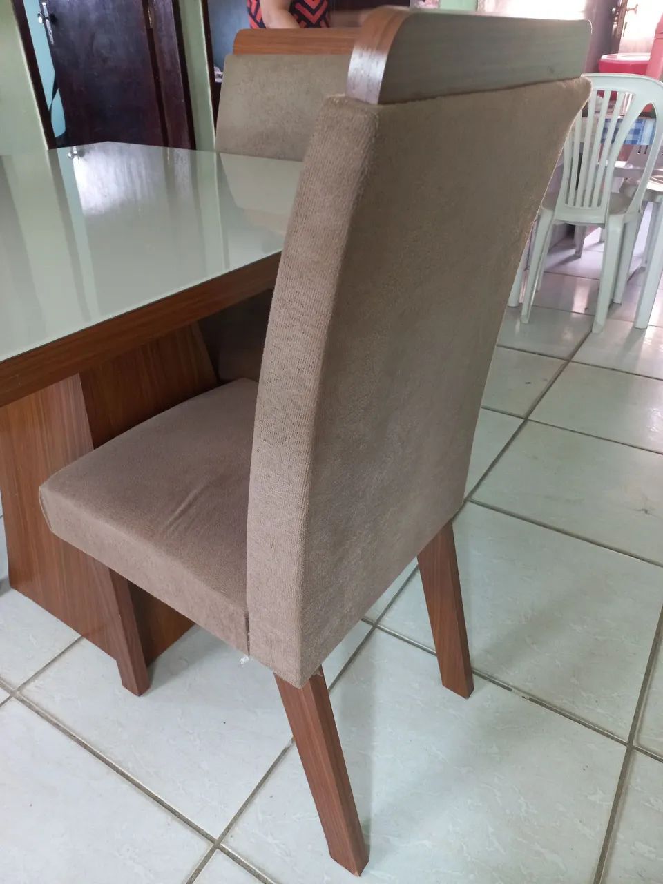 Conjunto de Mesa de Jantar com 4 Cadeiras - Foto 3