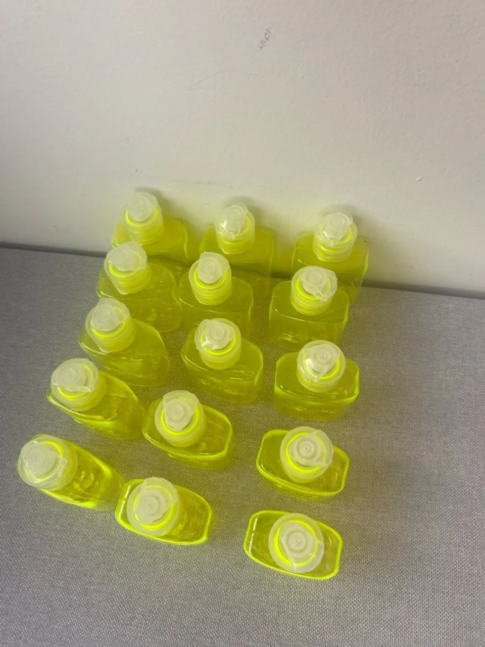Frasco para cosméticos novos 