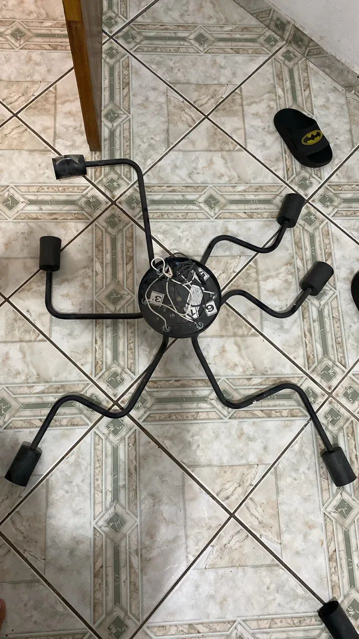 Lustre Spider 6 luzes 