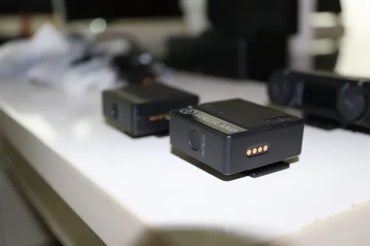 Sistema Microfone Lapela Hollyland Lark150 Duplo - Foto 2