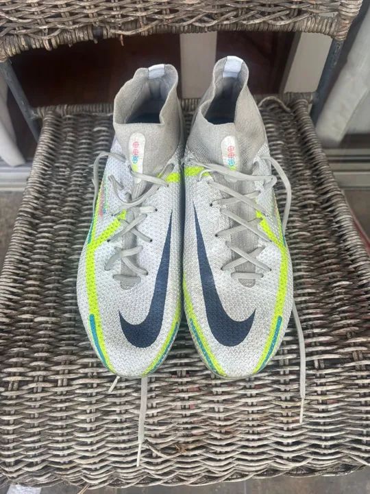 Chuteira nike GT2 elite campo