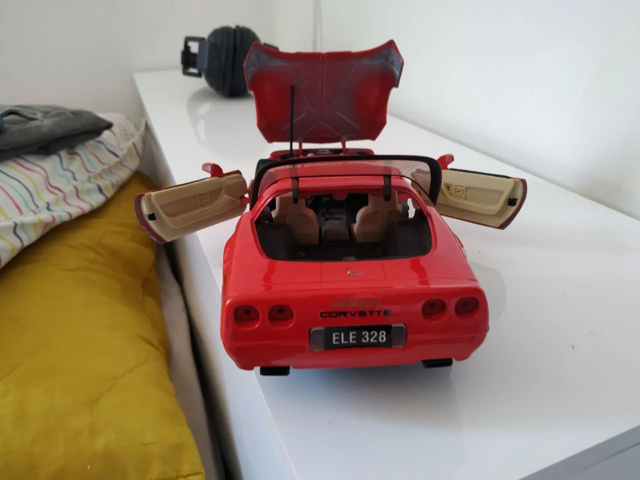 Corvette C3 Maisto  - Foto 4