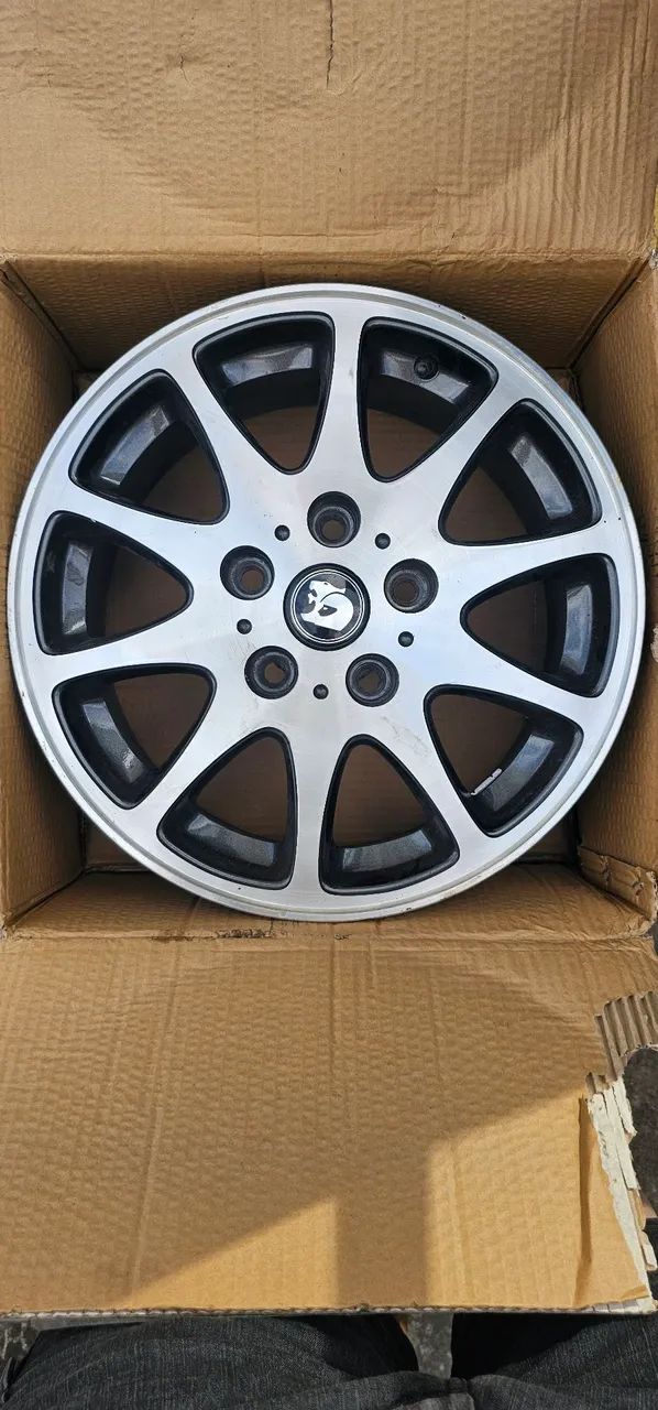 Jogo de rodas ômega australiano aro 2001