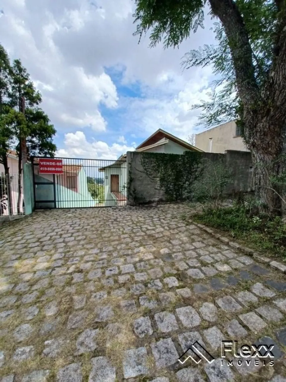 Terreno à venda, 763 m² por R$ 1.250.000,00 - Guabirotuba - Curitiba/PR