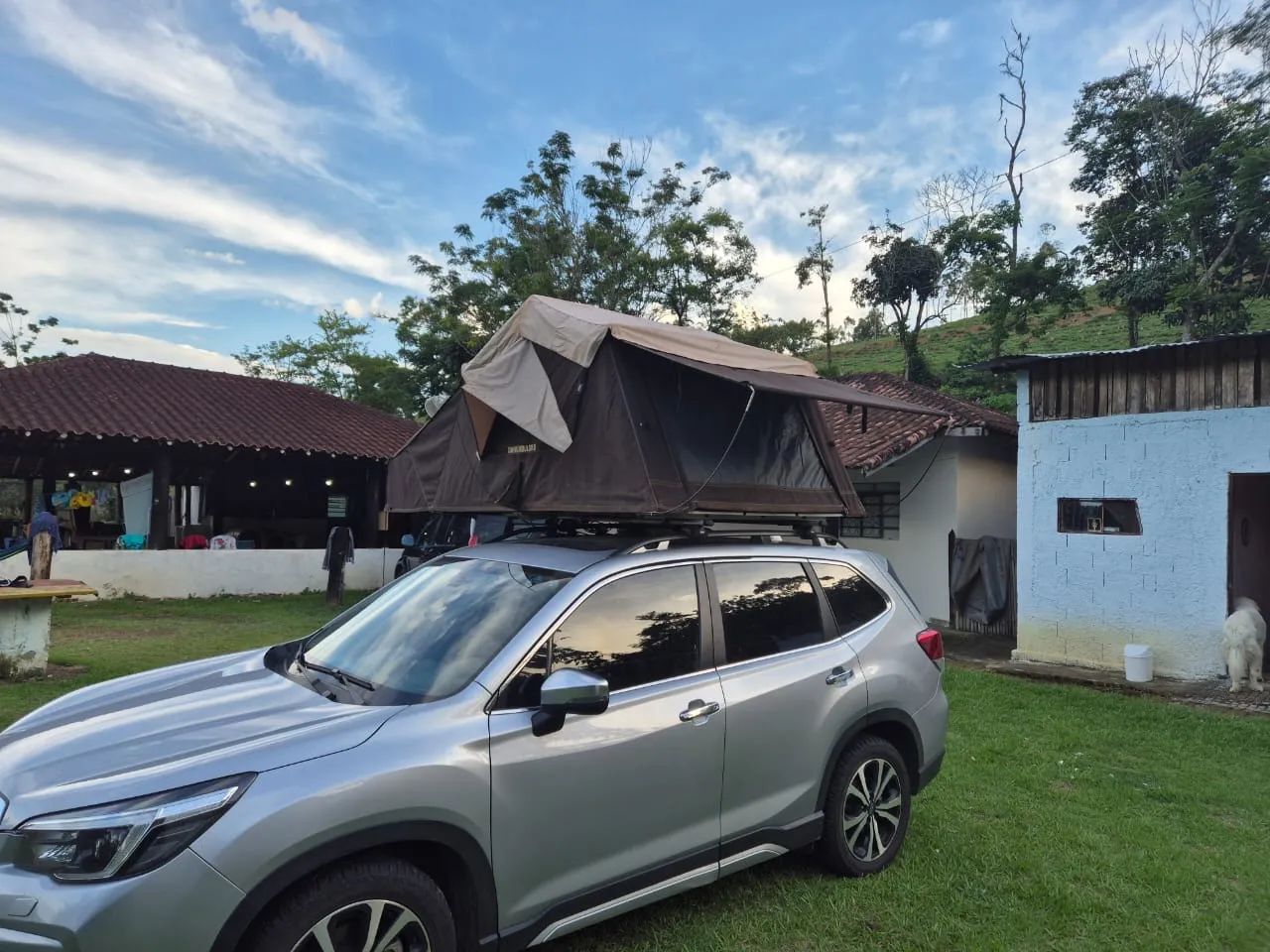 Vendo Barraca de teto Campings World modelo TopCamp - Foto 4