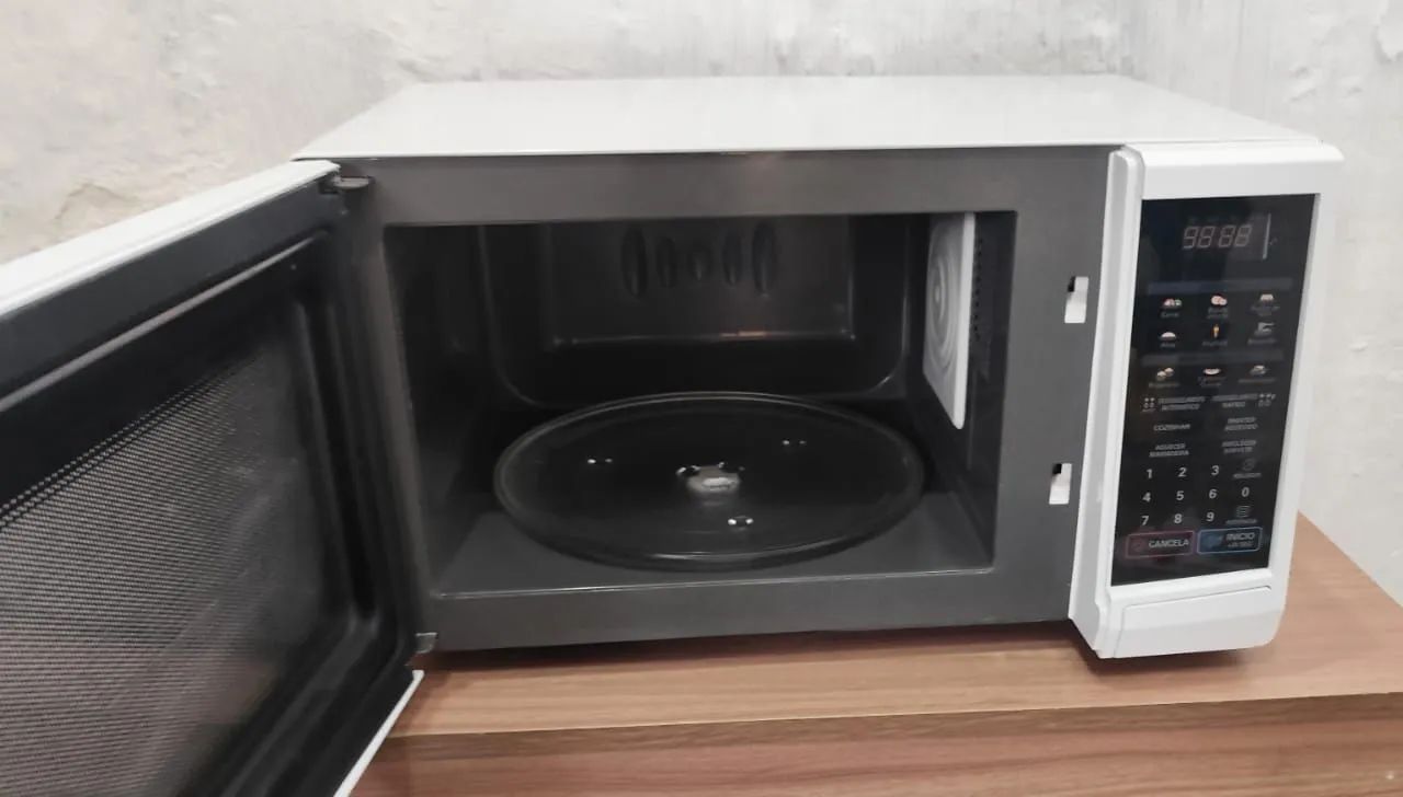Micro-ondas LG branco em ótimo estado 28l (Garantia de 180 dias e entrega grátis) - Foto 5