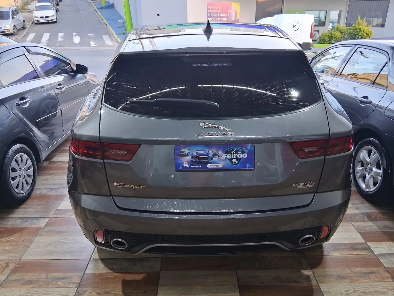 Jaguar E-Pace 2.0 AWD 249cv Aut. 2019 - Foto 5