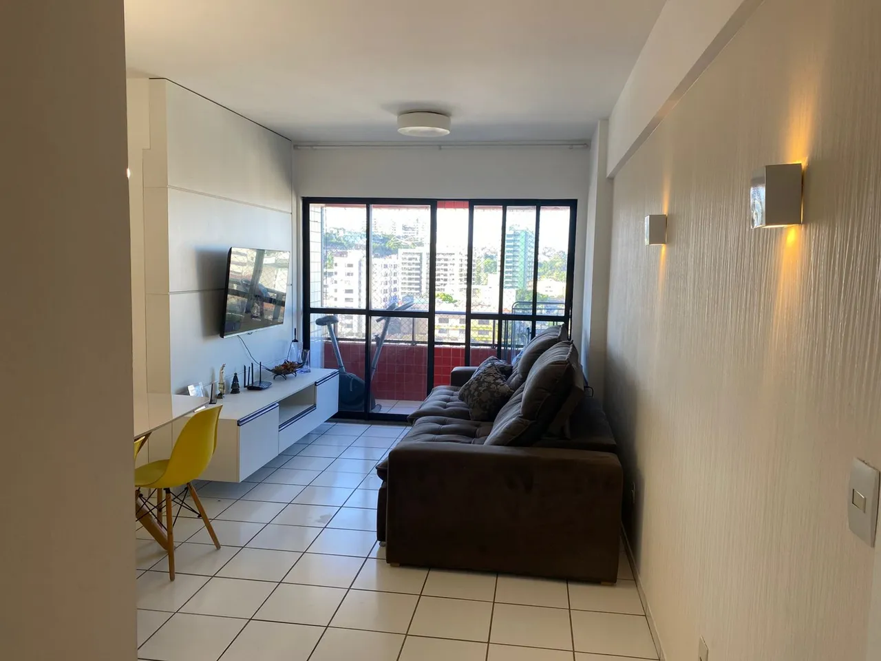 Apartamento nascente com varanda na Jatiúca, próximo ao Corredor Vera Arruda