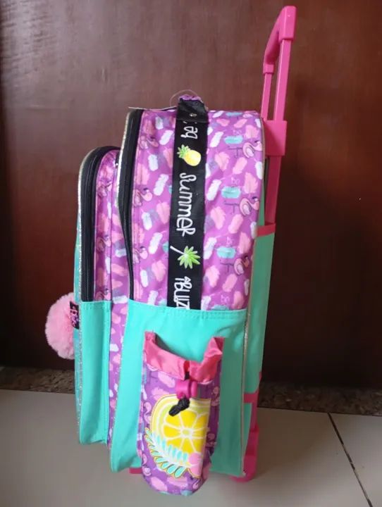 Mochila de Rodinhas Flamingo Grande Nova  - Foto 2