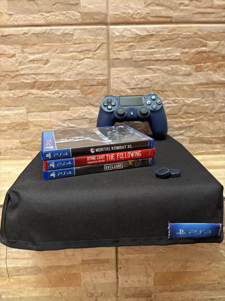 PS4 Impecável (Silencioso) + Controle Novo + 3 jogos - Foto 5