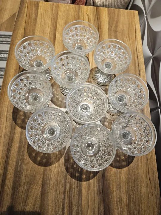 Jogo taca em vidro antiga  - Foto 6