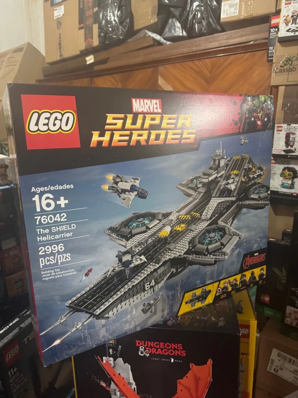 LEGO Marvel Super Heroes - Helicarrier - 76042