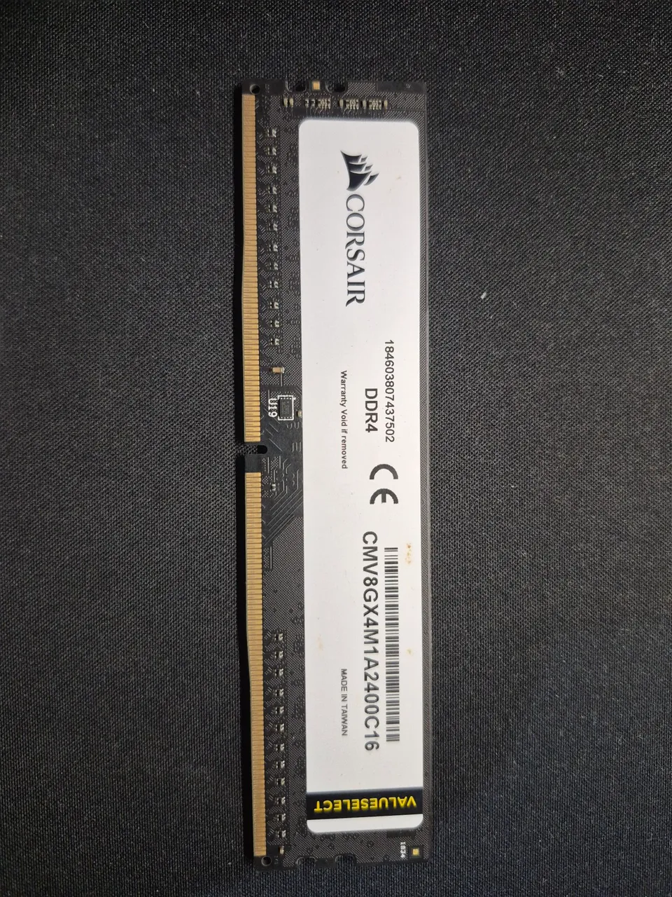 Memória RAM Corsair 8GB DDR4 2400MHz