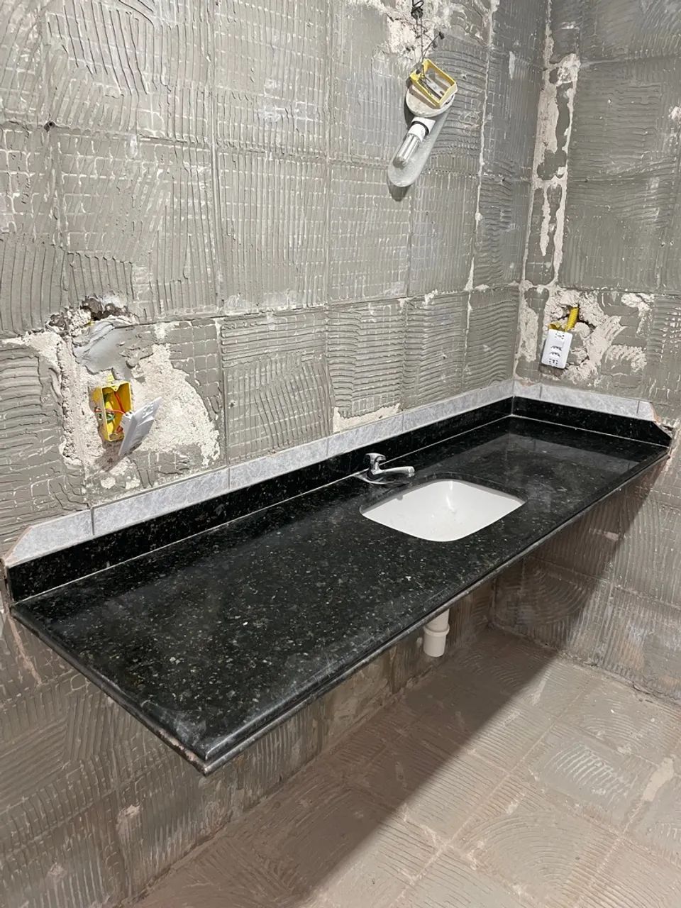 Bancadas de Granito com Cuba para Banheiro - Foto 2