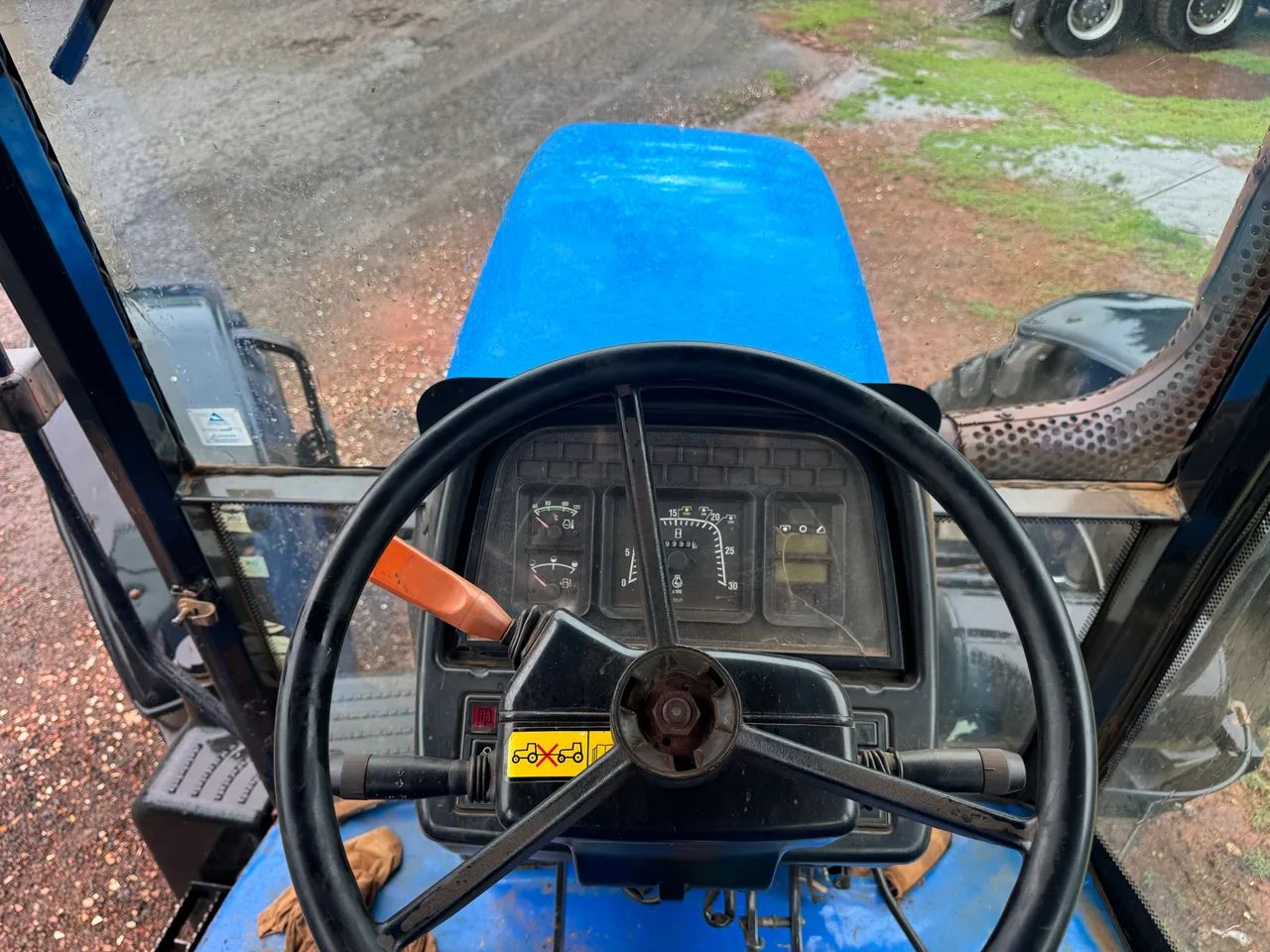 Trator New Holland TM7010 - Foto 2