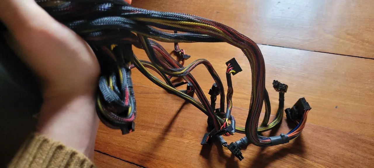 Fonte EVGA 700w estragada - Foto 3