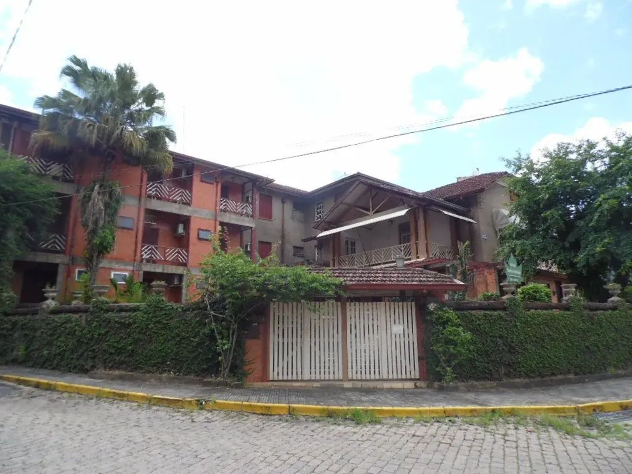 Prédio comercial para hotel - centro de Aguas de São Pedro - SP - 27 suítes - pi