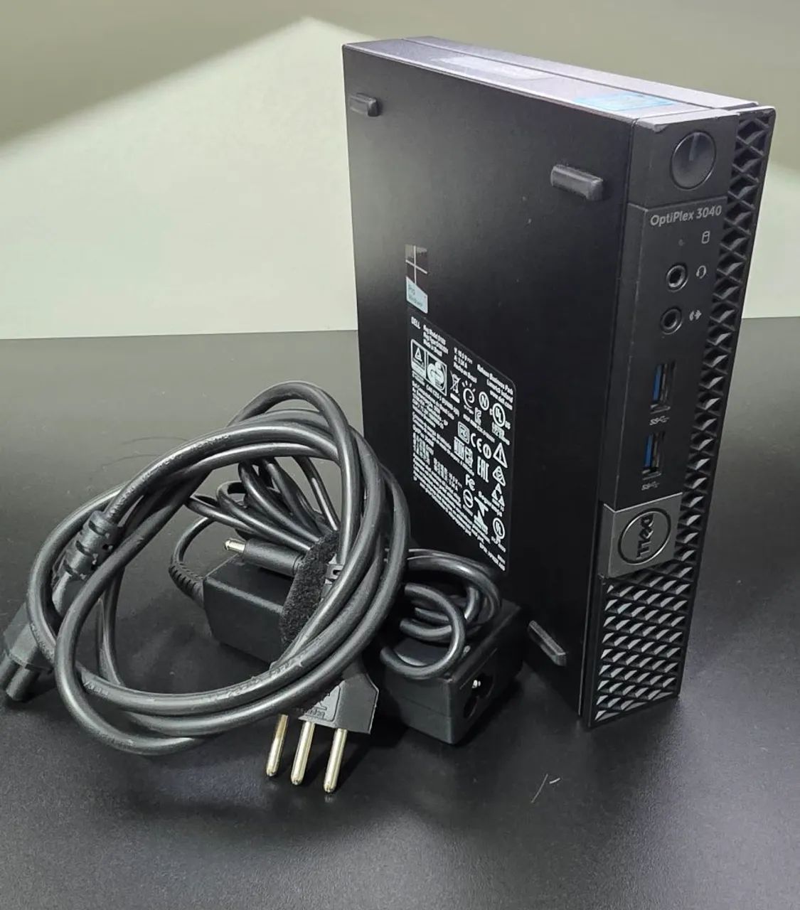 Dell Mini OptPlex 3040 i3, 240GB de SSD, 8GB de RAM