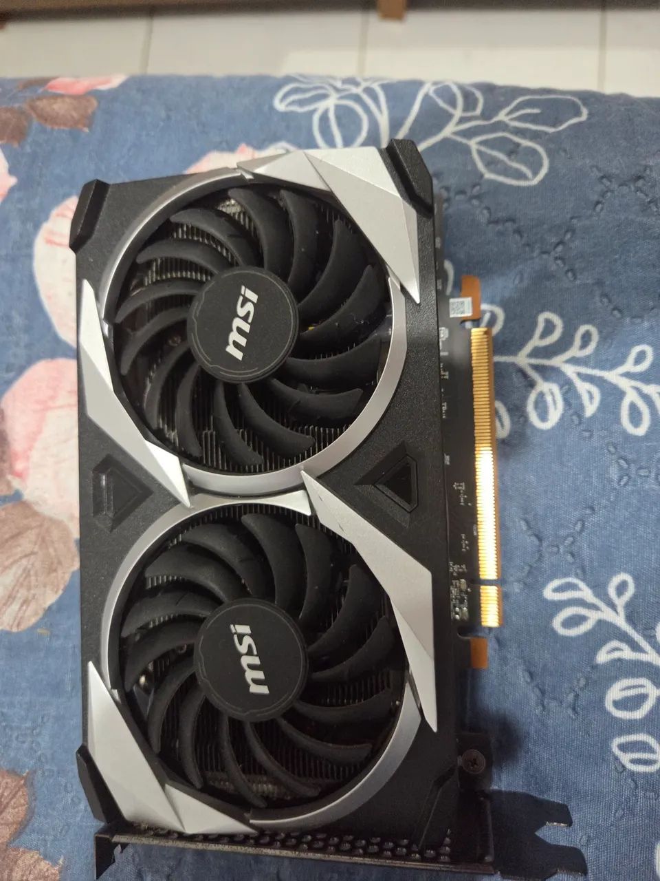 Placa de video RX 6500 XT