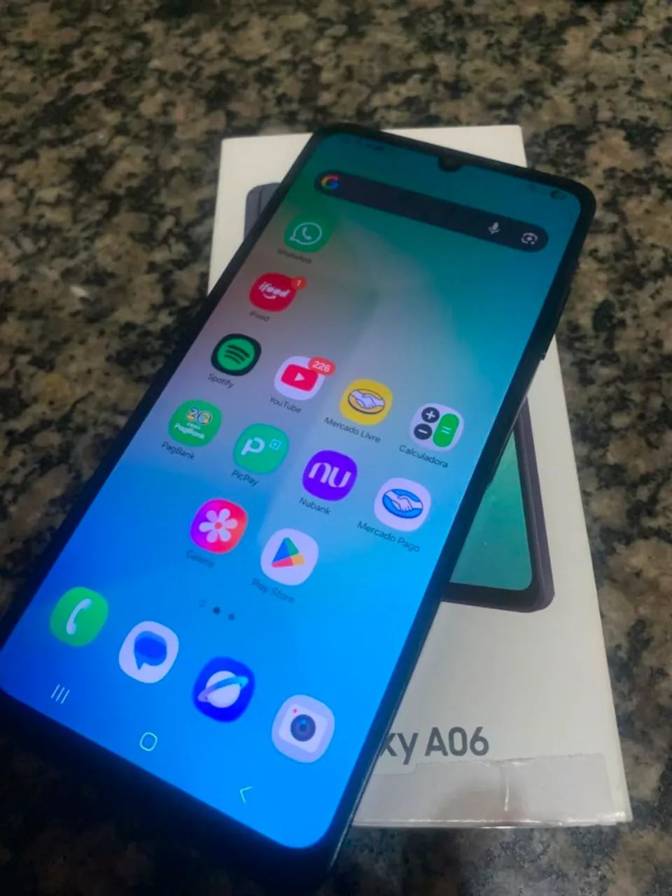 Samsung A06 - Foto 3