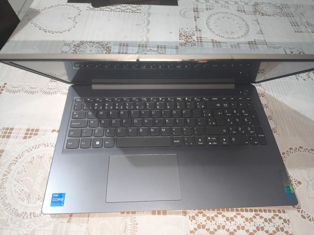 Notebook Lenovo IdeaPad 3 Seminovo (Estado de Novo) - Foto 5