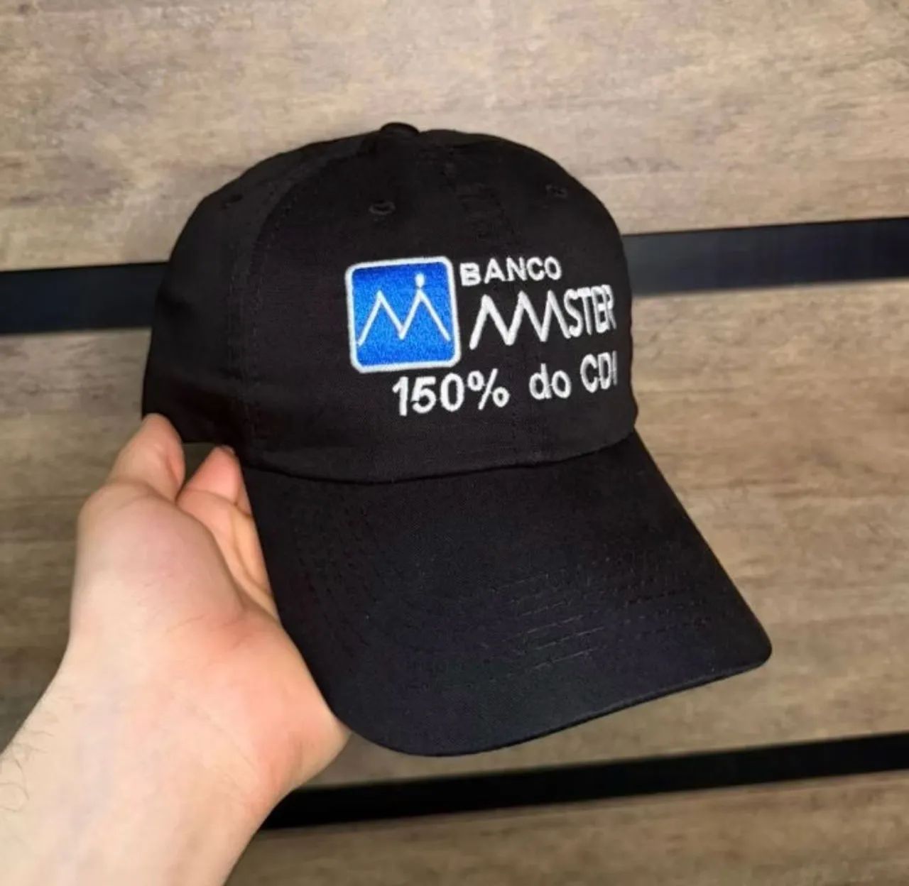 Boné banco master 150% CDI