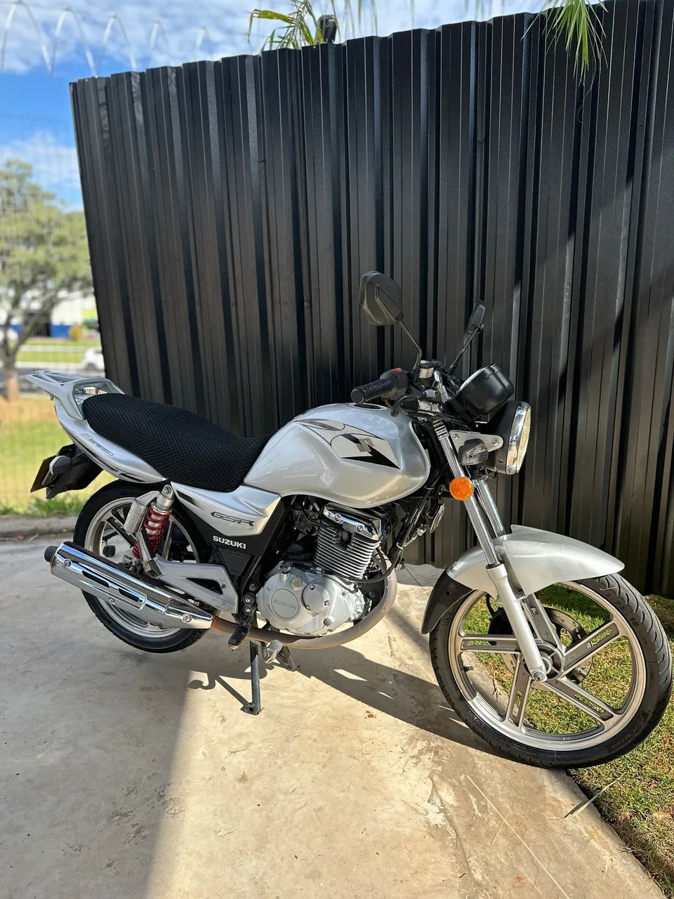 Suzuki 150 - Foto 3