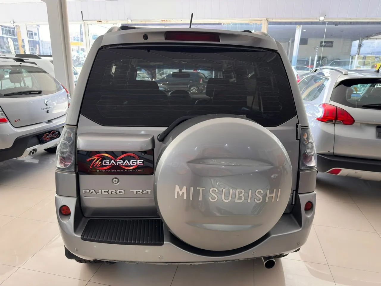 Mitsubishi Pajero TR4 2.0 Flex 16V 4X2 Aut. 2013 - Foto 5