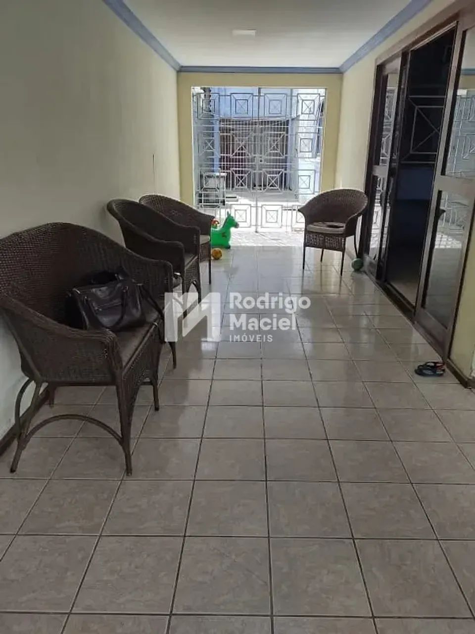 Vende-se Casa Duplex no Cordeiro. - Foto 4