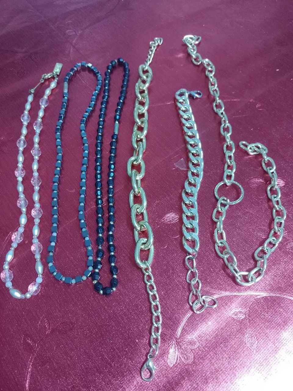 Cordão lote  5 peças e uma pulseira