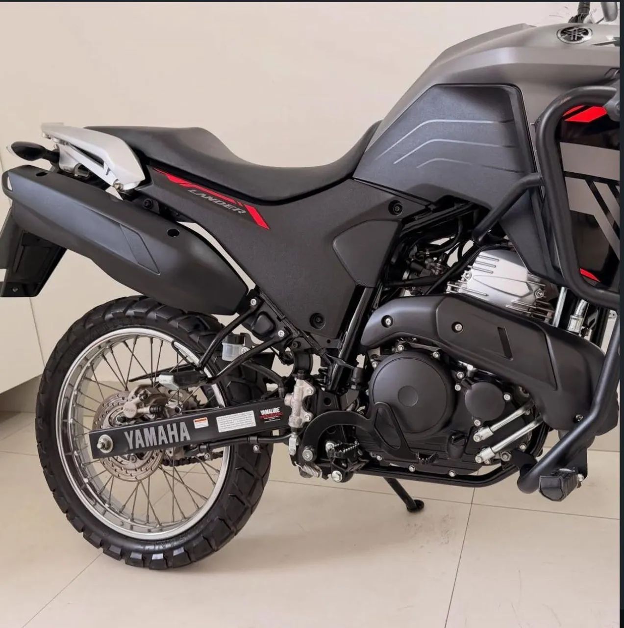 Yamaha Lander 250 connected abs-2025 - Foto 3
