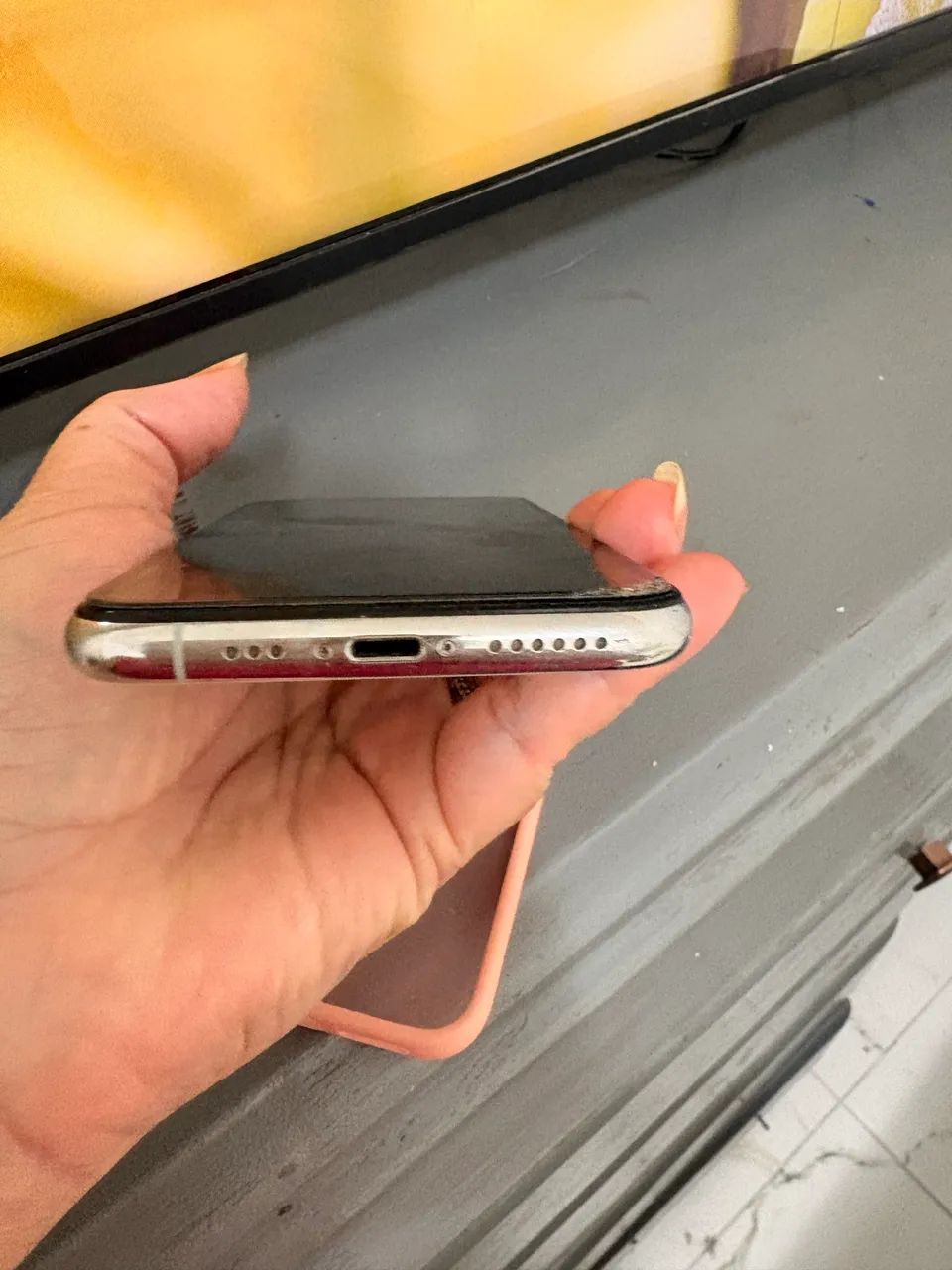 Vendo iPhone pra retiradas de peças  - Foto 4