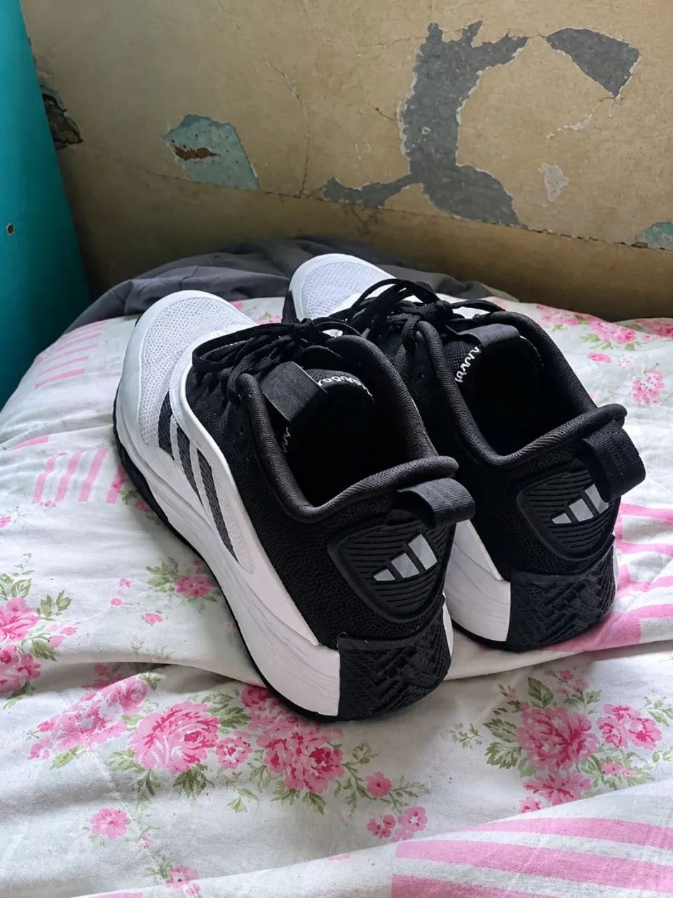 Adidas own the game 3.0 (branco e preto)  - Foto 4