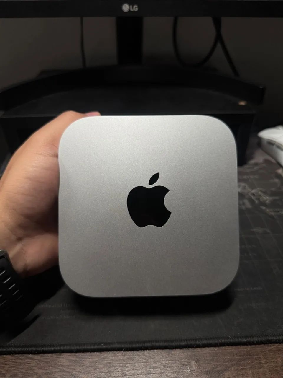 Mac Mini Chip M4 256GB 16gb Ram (Excelente Estado) - Computadores